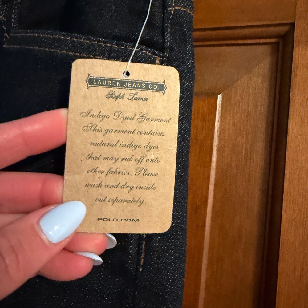 Women's Mid Calf Jeans in Dark Indigo - Picture 3 of 5